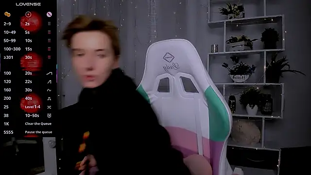 Snapshot of _Rein_ramm chatting on 02-10-26, 11:20 Rein ramm online show from 02-10-26, 11:20