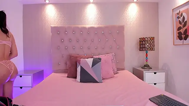 NatyQueen  online show from 03-24-26, 01:16