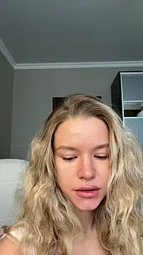 Snapshot of JessIsLove chatting on 03-09-26, 05:00 JessIsLove online show from 03-09-26, 05:00