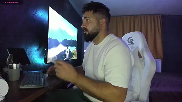 Eduu2322 online show from 10-20-25, 09:04