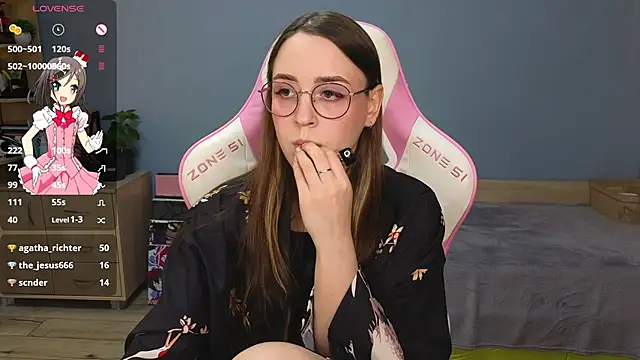 Snapshot of Sweet_frosti chatting on 12-06-24, 06:04 Sweet frosti online show from 12-06-24, 06:04