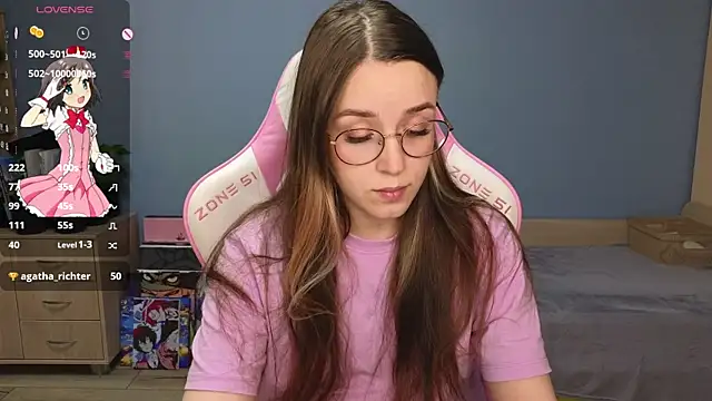 Snapshot of Sweet_frosti chatting on 12-25-24, 02:57 Sweet frosti online show from 12-25-24, 02:57