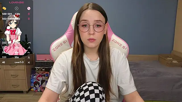 Snapshot of Sweet_frosti chatting on 01-09-25, 03:26 Sweet frosti online show from 01-09-25, 03:26