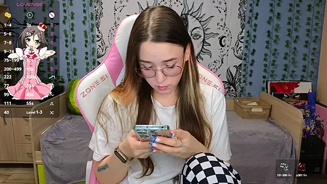 Snapshot of Sweet_frosti chatting on 01-13-25, 03:23 Sweet frosti online show from 01-13-25, 03:23