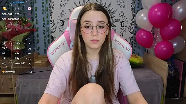 Snapshot of Sweet_frosti chatting on 01-20-25, 04:10 Sweet frosti online show from 01-20-25, 04:10