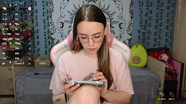 Snapshot of Sweet_frosti chatting on 01-28-25, 03:25 Sweet frosti online show from 01-28-25, 03:25