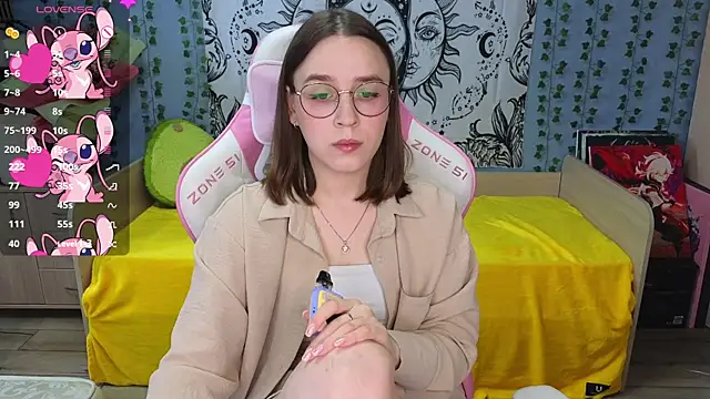 Snapshot of Sweet_frosti chatting on 02-23-25, 02:51 Sweet frosti online show from 02-23-25, 02:51