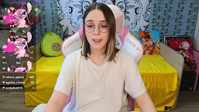 Snapshot of Sweet_frosti chatting on 02-26-25, 06:04 Sweet frosti online show from 02-26-25, 06:04