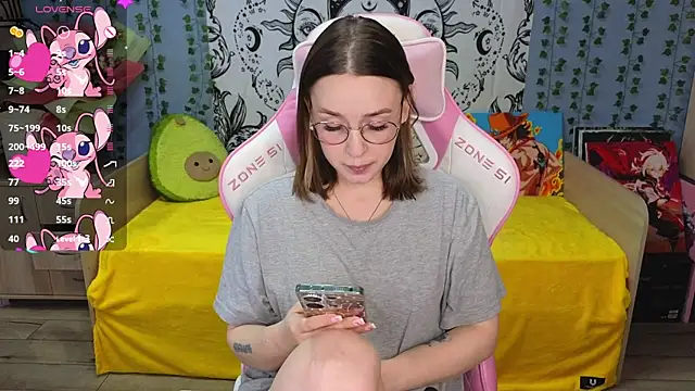 Snapshot of Sweet_frosti chatting on 02-28-25, 02:09 Sweet frosti online show from 02-28-25, 02:09