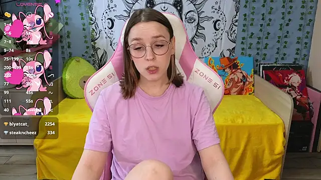 Snapshot of Sweet_frosti chatting on 03-02-25, 05:33 Sweet frosti online show from 03-02-25, 05:33