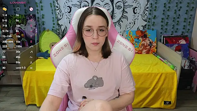 Snapshot of Sweet_frosti chatting on 03-17-25, 02:19 Sweet frosti online show from 03-17-25, 02:19