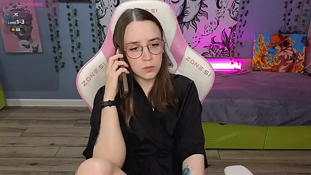 Snapshot of Sweet_frosti chatting on 09-28-25, 03:23 Sweet frosti online show from 09-28-25, 03:23