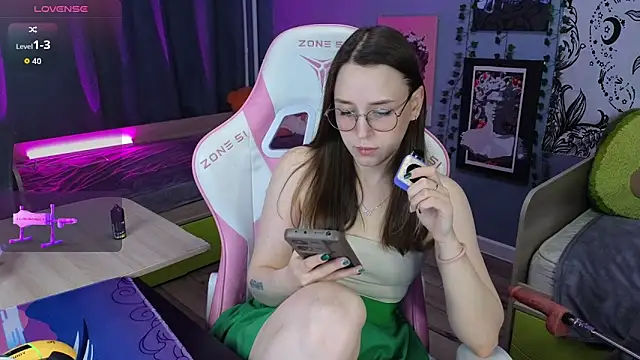 Sweet frosti online show from 01-13-26, 03:23