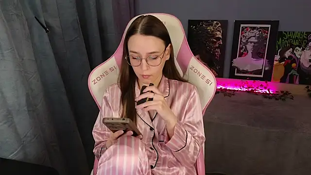 Sweet frosti online show from 05-04-26, 03:57