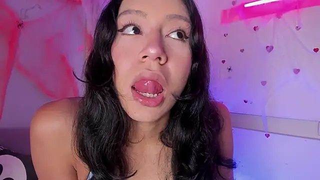 AdammClark1 online show from 10-27-25, 09:08