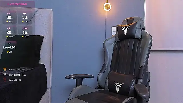 Snapshot of Adrian_Torres_ chatting on 12-02-24, 05:48 Adrian Torres online show from 12-02-24, 05:48