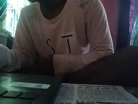 Snapshot of damsexy4 chatting on 03-21-26, 03:33 damsexy4 online show from 03-21-26, 03:33