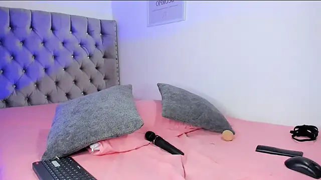 MafeOlimpo online show from 02-04-26, 10:26