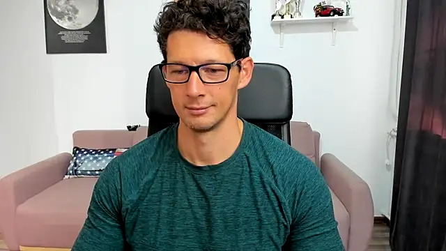 BrutusK08 online show from 10-05-25, 06:12