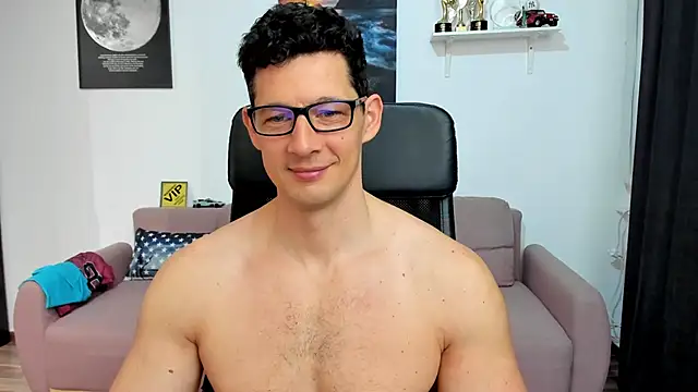 Snapshot of BrutusK08 chatting on 03-30-26, 06:25 BrutusK08 online show from 03-30-26, 06:25