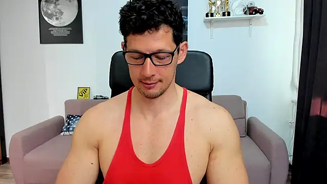Snapshot of BrutusK08 chatting on 04-16-26, 06:47 BrutusK08 online show from 04-16-26, 06:47