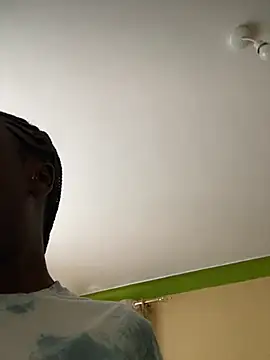 Snapshot of _BLVCKGIRL_SHERIF chatting on 09-09-25, 12:37 BLVCKGIRL SHERIF online show from 09-09-25, 12:37
