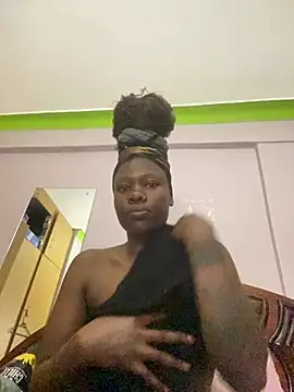 Snapshot of _BLVCKGIRL_SHERIF chatting on 07-10-26, 09:39 BLVCKGIRL SHERIF online show from 07-10-26, 09:39