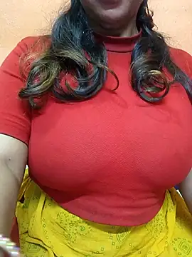 CUTE SOPHIA- online show from 01-25-25, 06:34