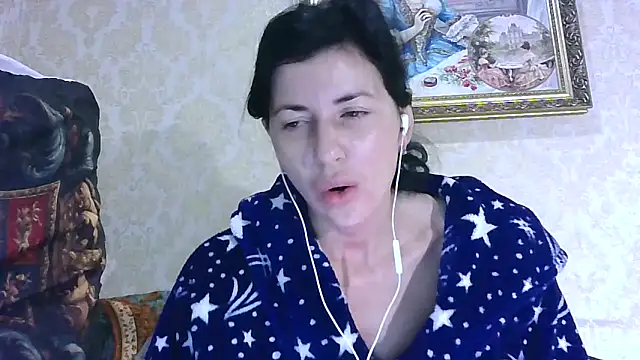 StunnigArt online show from 05-05-26, 01:13