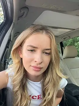 EvieEvans online show from 07-19-26, 02:54