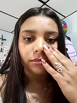 stefanie010 online show from 09-15-25, 07:03
