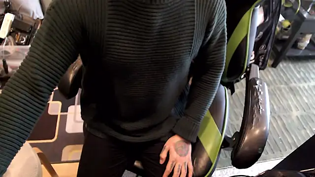 osirispouk online show from 02-15-26, 08:05