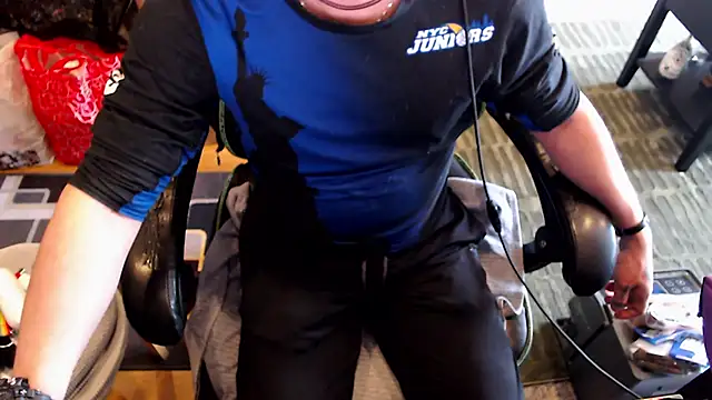 osirispouk online show from 04-03-26, 03:32