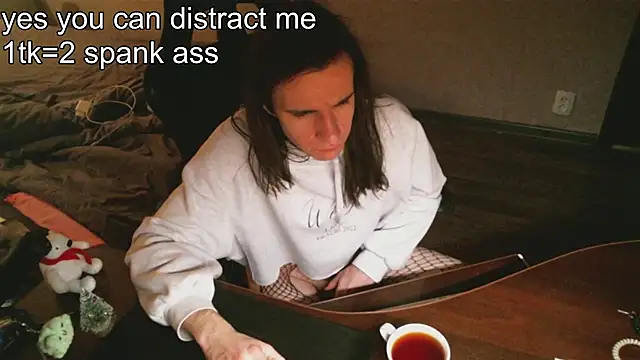 izilizi 23 online show from 12-28-24, 03:15