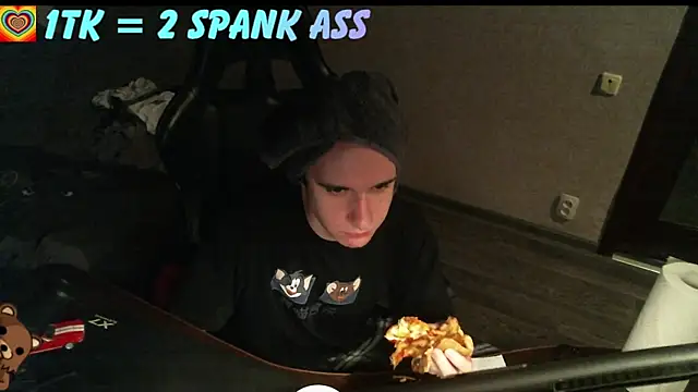 izilizi 23 online show from 10-06-25, 06:38