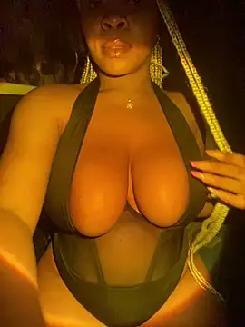 YellowHoneyDip online show from 12-12-24, 06:53
