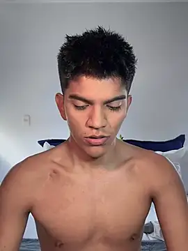 santiago 01 online show from 02-17-25, 02:04