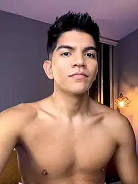 santiago 01 online show from 10-10-25, 01:04