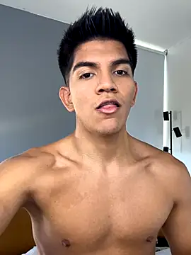 santiago 01 online show from 12-02-25, 09:54