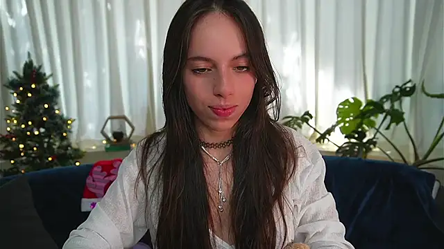 Dayna Nebula online show from 12-29-24, 04:27