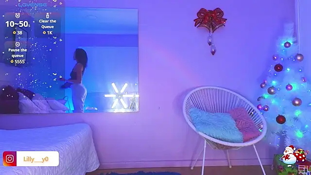 LillyDolls23 online show from 01-05-25, 02:52