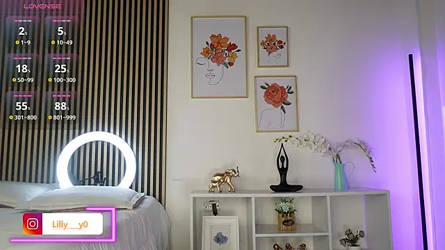 LillyDolls23 online show from 12-02-25, 12:43