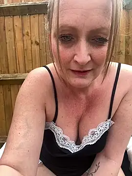 HoneyBluex online show from 03-23-26, 09:35