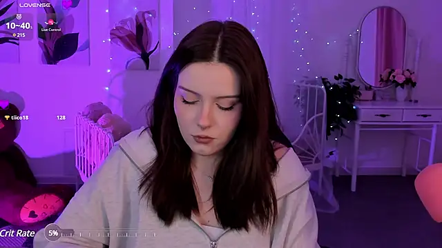 CoralineKeyns online show from 12-19-24, 08:45