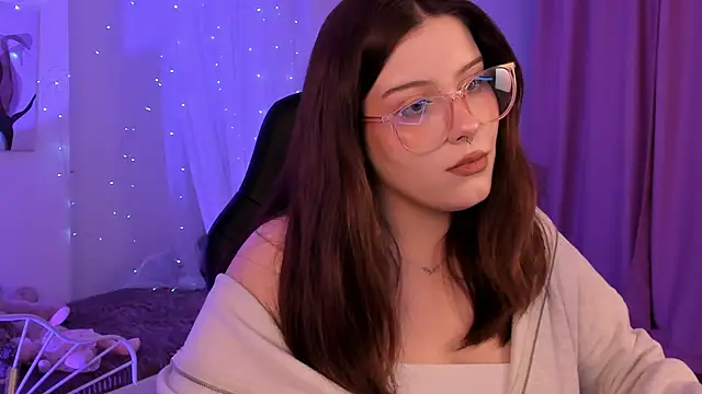 CoralineKeyns online show from 01-21-25, 05:16