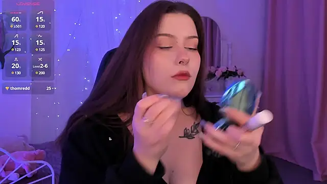 CoralineKeyns online show from 02-07-25, 08:55