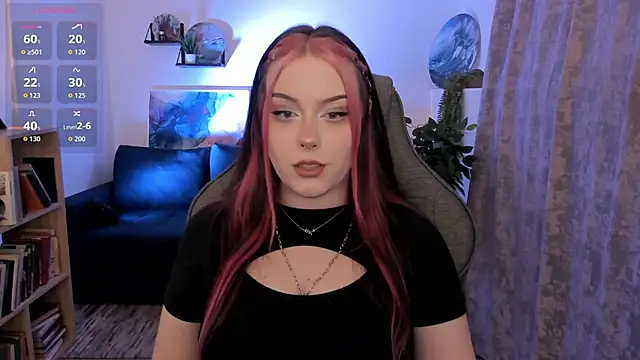 CoralineKeyns online show from 05-18-26, 05:24
