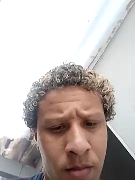 Nicolaskribeiro online show from 11-14-25, 09:52