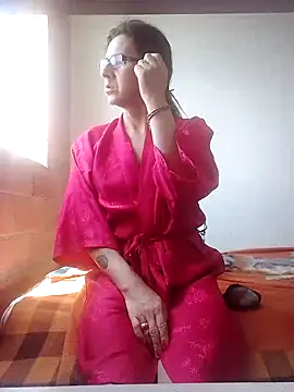 Cameron puppy online show from 02-17-25, 04:26