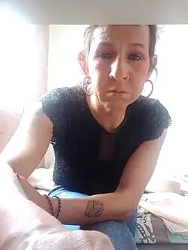 Cameron puppy online show from 02-18-25, 05:31